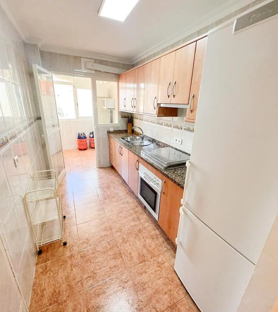 Large & Cozy Centrally Apartment Torremolinos 0*,  Spanje