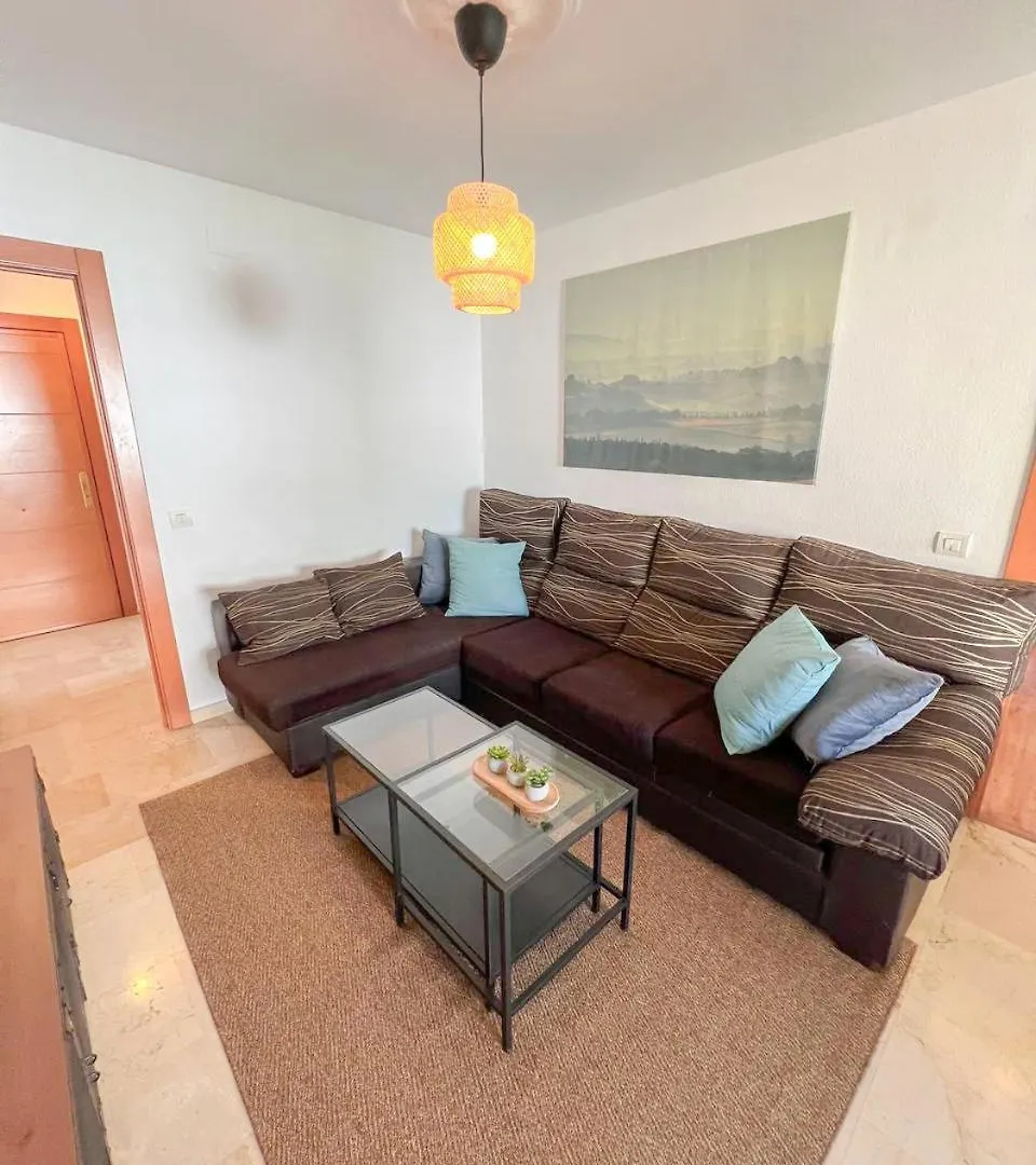 Large & Cozy Centrally Apartment Torremolinos Spanje